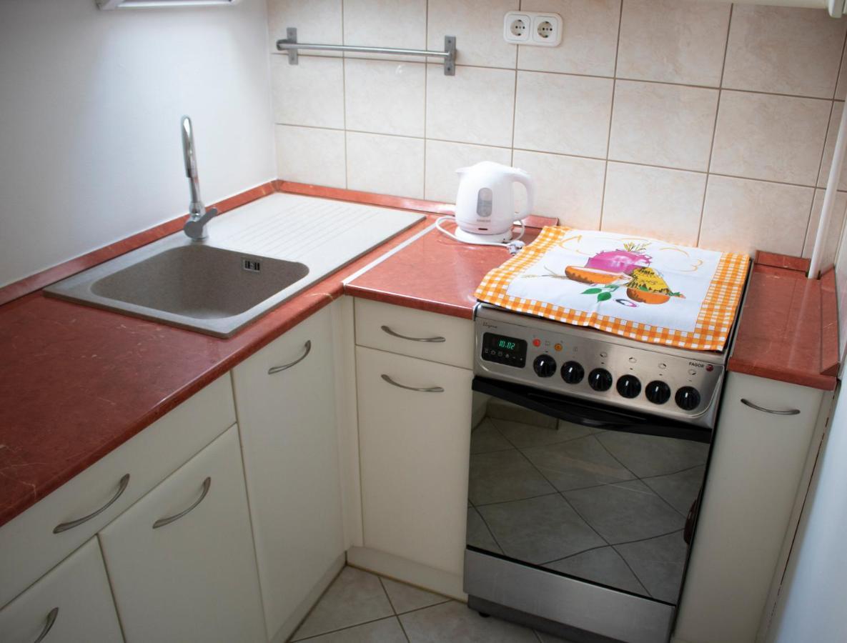 Ferienwohnung Csalogany Apartman Szekszárd Exterior foto