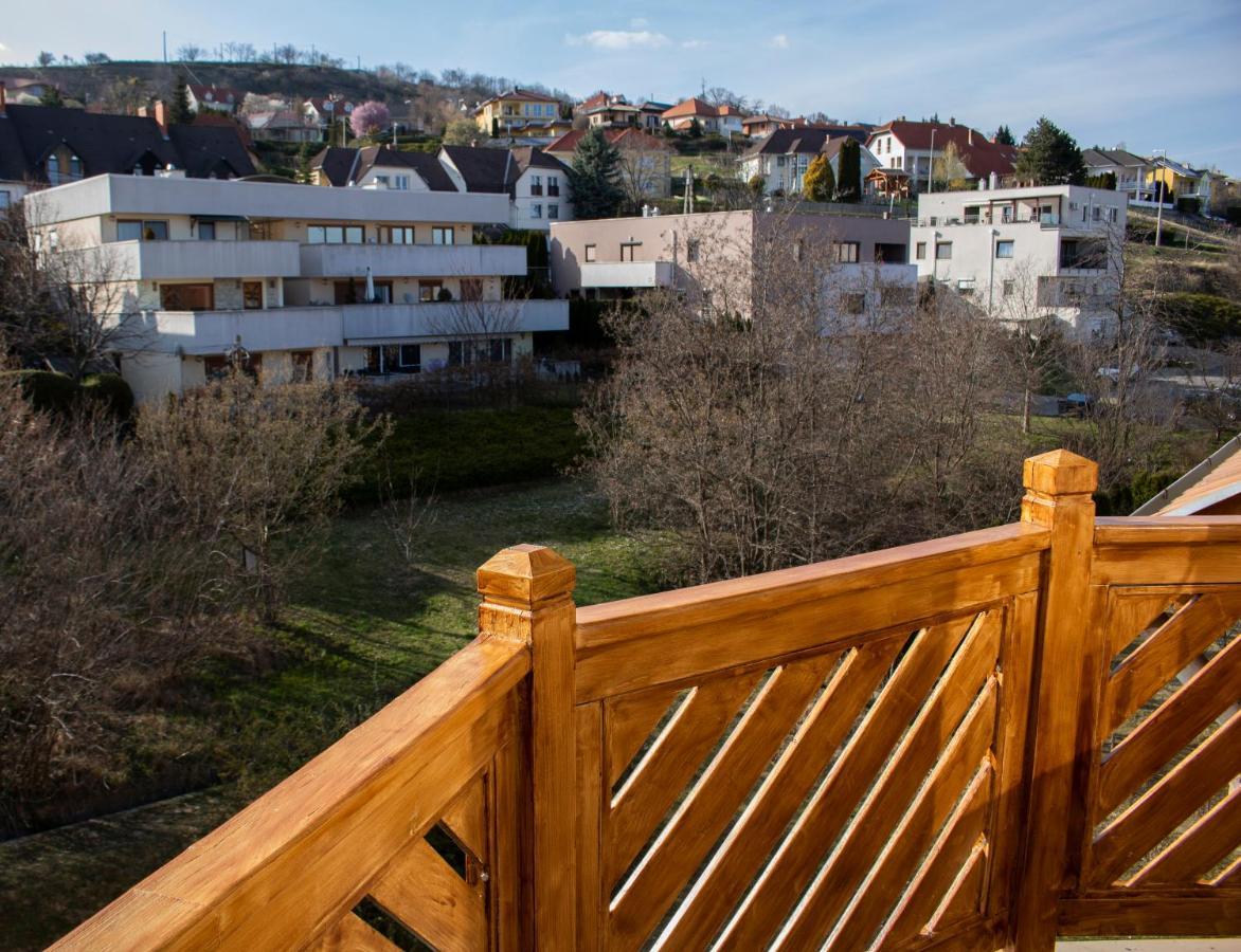 Ferienwohnung Csalogany Apartman Szekszárd Exterior foto